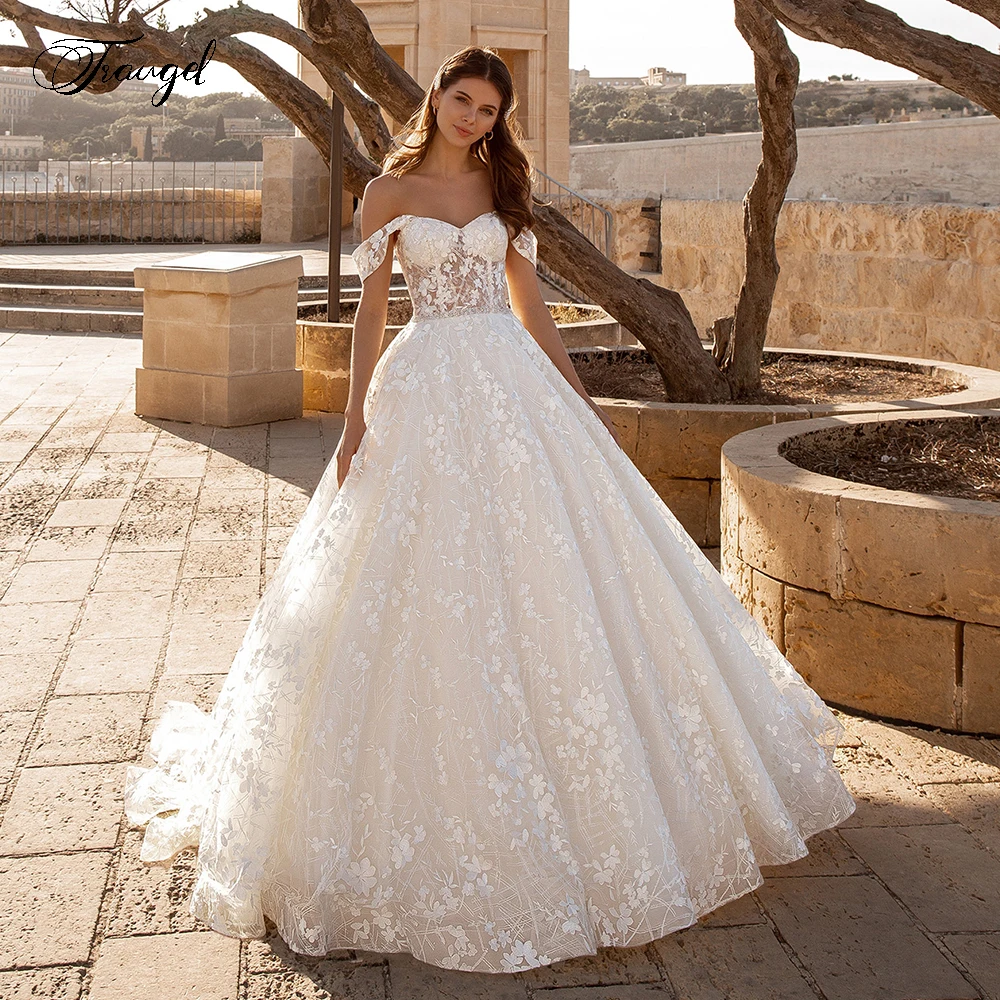 Кружевное свадебное платье с блестками и открытой спиной для невесты tragel
Кружевное свадебное платье с блестками и открытой спиной для невесты tragel