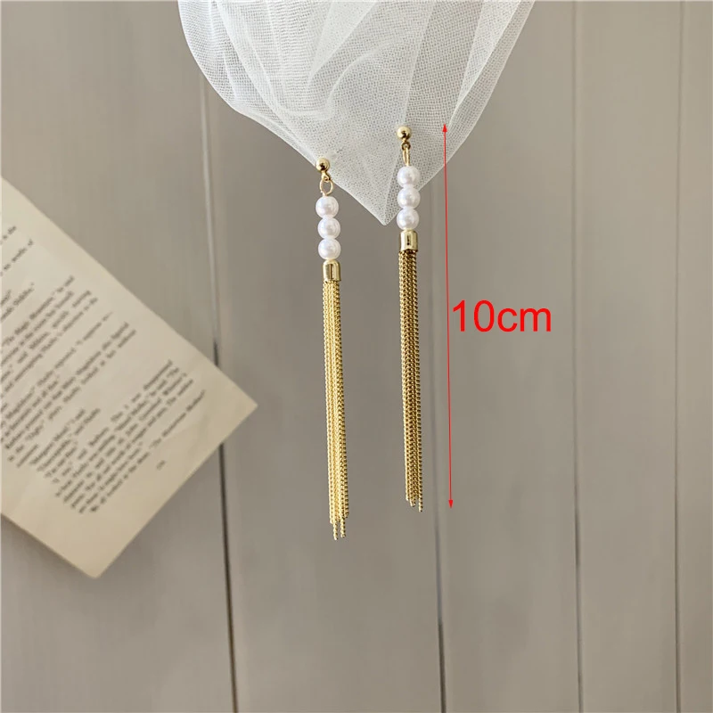 Vintage Tassel Pearl Long Drop Earrings for Women Temperament Gold Color Chain Korean Earring Fashion Jewelry 2020 New
Vintage Tassel Pearl Long Drop Earrings for Women Temperament Gold Color Chain Korean Earring Fashion Jewelry 2020 New