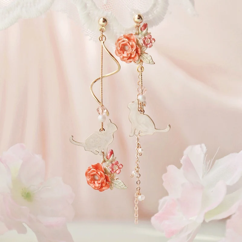 New Cat Flower Metal Earrings Asymmetrical Long Women's Fashion Earrings All-match Elegant Temperament Jewelry
New Cat Flower Metal Earrings Asymmetrical Long Women's Fashion Earrings All-match Elegant Temperament Jewelry