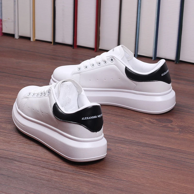 Women Sneakers Spring and Autumn Trend Casual Flats Sneakers Female New Fashion Comfort White Vulcanized Platform Shoes 35-44
Women Sneakers Spring and Autumn Trend Casual Flats Sneakers Female New Fashion Comfort White Vulcanized Platform Shoes 35-44