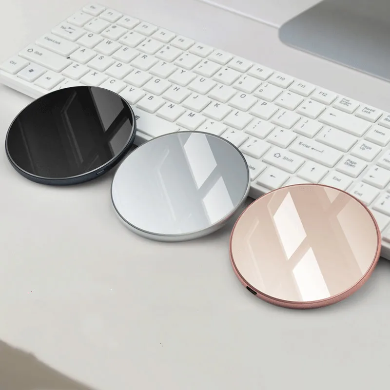 10W Round Wireless Charger for Apple Samsung Wireless Charger Wireless Fast Charging Is Suitable for A Variety of Mobile Phones
10W Round Wireless Charger for Apple Samsung Wireless Charger Wireless Fast Charging Is Suitable for A Variety of Mobile Phones