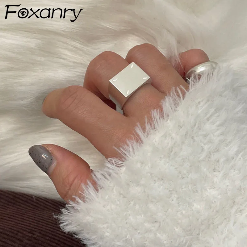 Foxanry Minimalist Silver Color Wide Rings INS Fashion Elegant Charm Sweet Couples Matte Texture Party Jewelry Girl Gifts
Foxanry Minimalist Silver Color Wide Rings INS Fashion Elegant Charm Sweet Couples Matte Texture Party Jewelry Girl Gifts