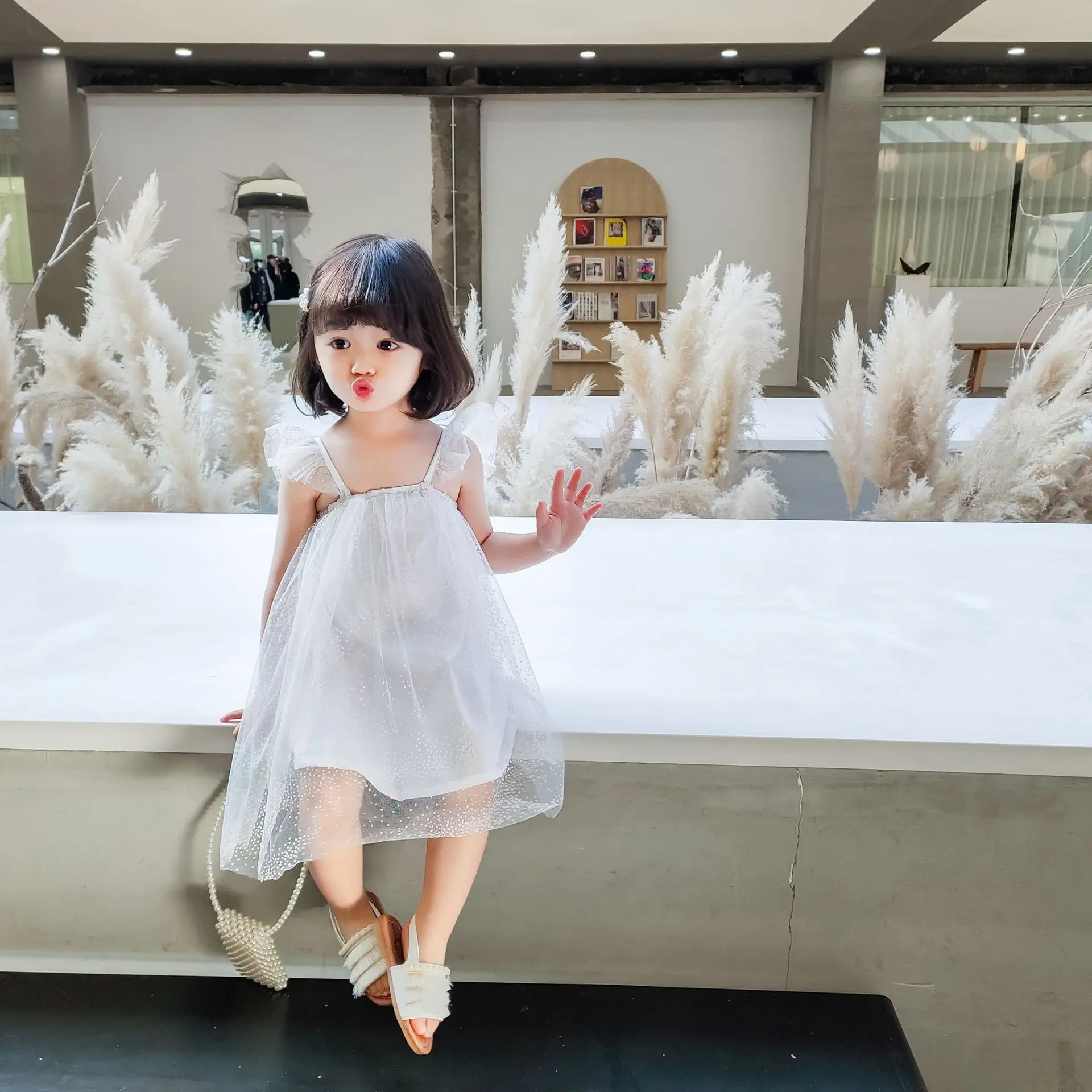Children Spring/Summer 2020 New Sleeveless Fairy Hanging Dress Little Kids White Lace Princess Dresses Toddler Clothing | Мать и ребенок