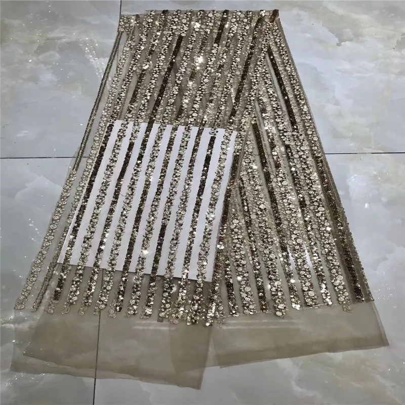 2020 green african lace fabrics Fashion design embroidery glitter sequins net lace fabric for women tulle lace 5yards/lot
2020 green african lace fabrics Fashion design embroidery glitter sequins net lace fabric for women tulle lace 5yards/lot