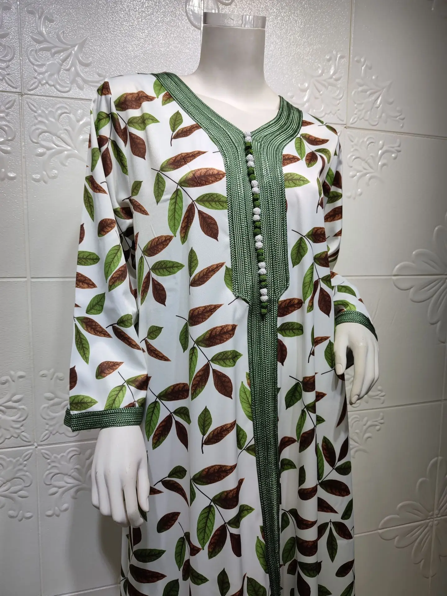 Ethnic V Neck Ribbon Abaya Dress for Women Fall 2020 Plus Size Full Sleeve Muslim Arabic Turkey Islamic Dubai Clothes
Ethnic V Neck Ribbon Abaya Dress for Women Fall 2020 Plus Size Full Sleeve Muslim Arabic Turkey Islamic Dubai Clothes