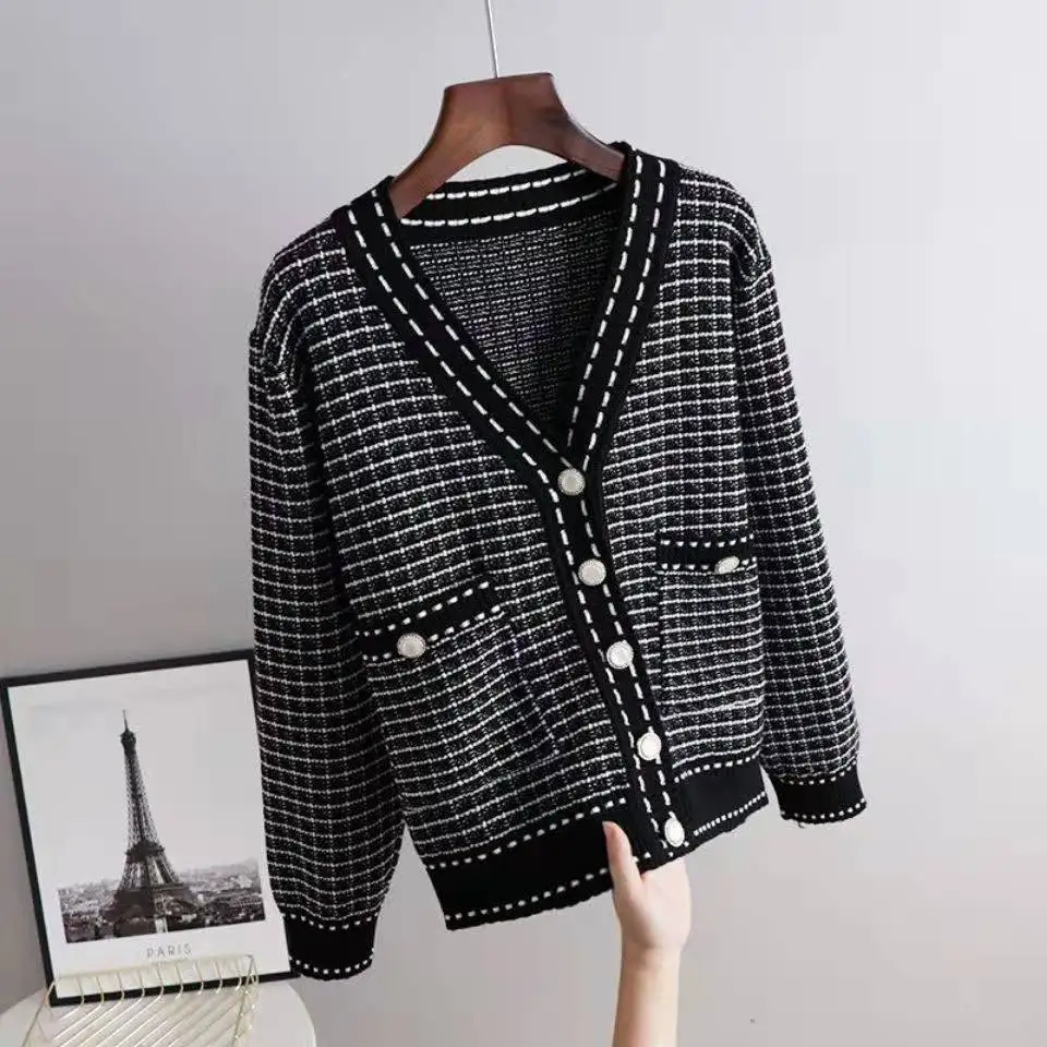 カーディガン Korean Fashion Autumn Cardigan For Women Jersey Mujer Button Cardigans Sweet Women's Winter Coats 2021 Knittted Jacket
カーディガン Korean Fashion Autumn Cardigan For Women Jersey Mujer Button Cardigans Sweet Women's Winter Coats 2021 Knittted Jacket