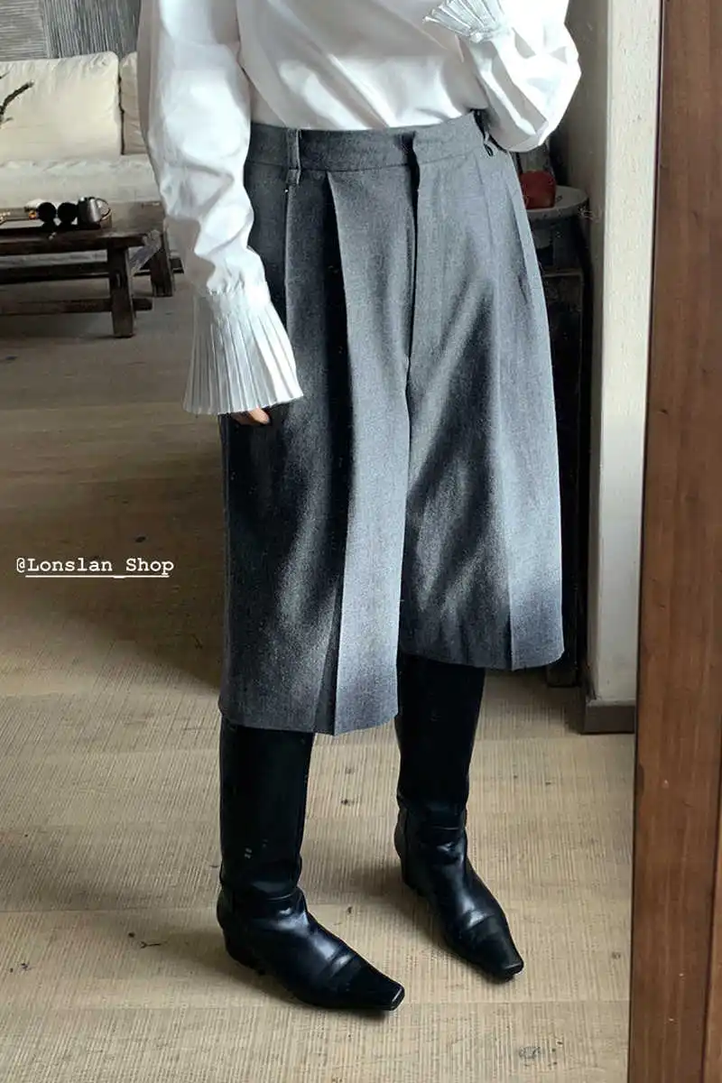 IEQJ 2021 new spring fashion women clothes high waist half length wool pants suit trousers female bottom WP24702M
IEQJ 2021 new spring fashion women clothes high waist half length wool pants suit trousers female bottom WP24702M