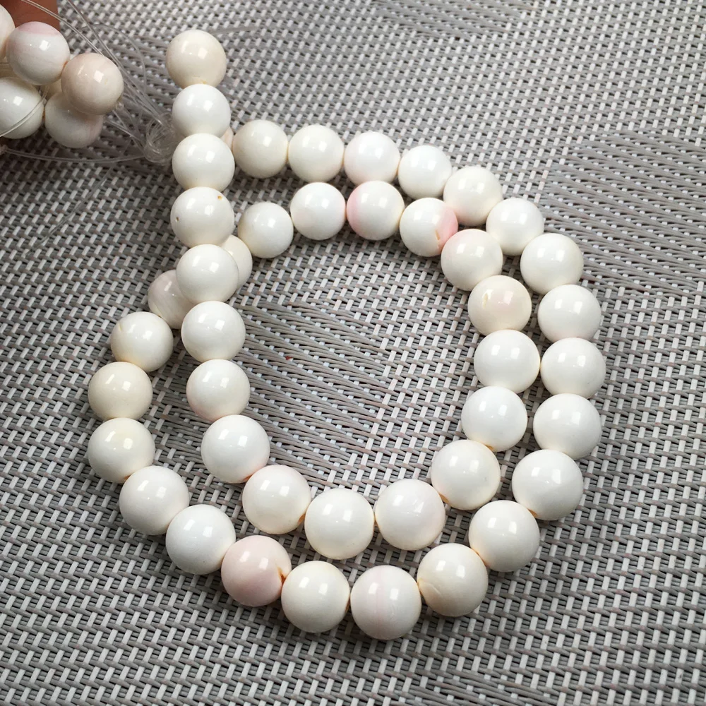 2020 New Ladies DIY Bracelet Necklace Pendant Jewelry White Shell Beads Bead Size 4mm / 6mm / 8mm / 10mm
2020 New Ladies DIY Bracelet Necklace Pendant Jewelry White Shell Beads Bead Size 4mm / 6mm / 8mm / 10mm