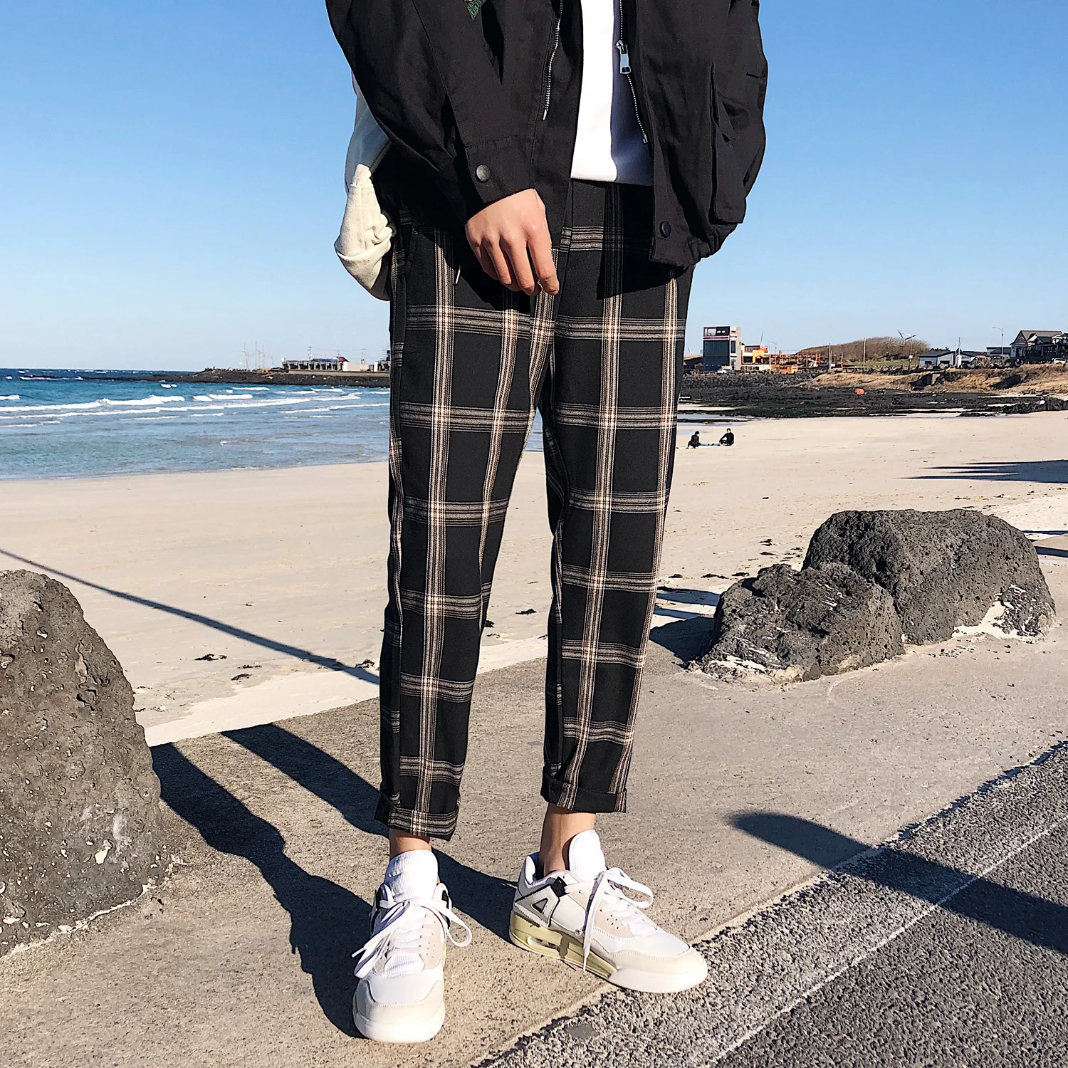 Plaid Pants Men 2021 Mens Cotton Streetwear Sweatpants Male Korean Retro Joggers Casual Pants Men
Plaid Pants Men 2021 Mens Cotton Streetwear Sweatpants Male Korean Retro Joggers Casual Pants Men