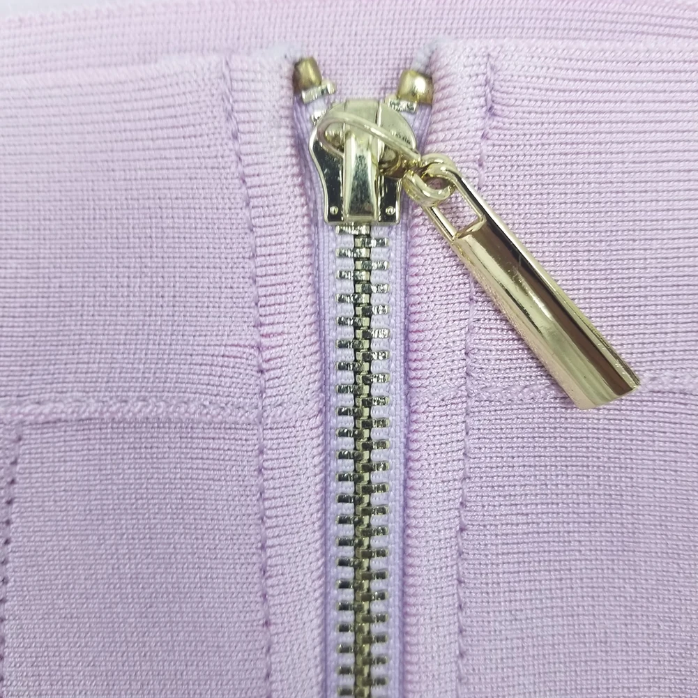 2019 new sexy women bandage fashion crop top halter back zipper celebrity runway club party black rayon mini tank top vest
2019 new sexy women bandage fashion crop top halter back zipper celebrity runway club party black rayon mini tank top vest