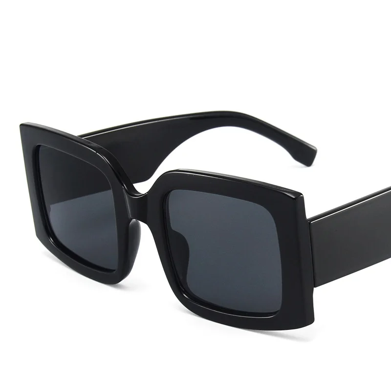 New Sunglasses Women Fashion Glasses Luxury Designer Square Sunglasses Shades For Women Sun Glasses Eyewear 2021
New Sunglasses Women Fashion Glasses Luxury Designer Square Sunglasses Shades For Women Sun Glasses Eyewear 2021