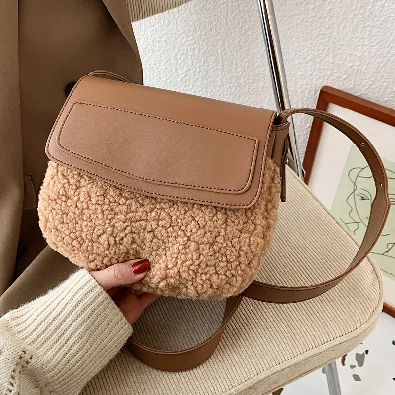Female Messenger Plush bag Latest style lovely Autumn And Winter Crossbody Bags For Women Shoulder fashion Free Shipping
Female Messenger Plush bag Latest style lovely Autumn And Winter Crossbody Bags For Women Shoulder fashion Free Shipping
