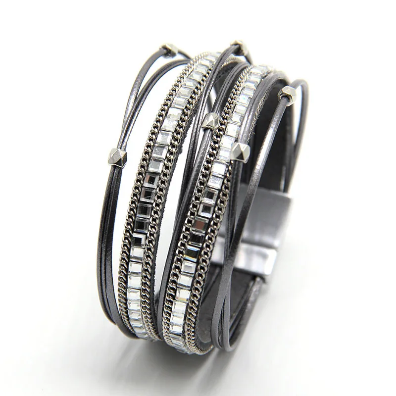 European And American Retro Temperament Exaggerated Fashion Trend Leather Women's Jewelry Beaded Square Diamond Bracelet
European And American Retro Temperament Exaggerated Fashion Trend Leather Women's Jewelry Beaded Square Diamond Bracelet