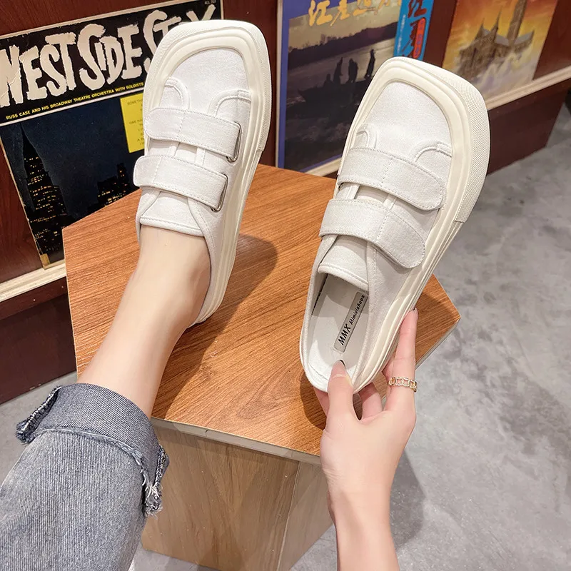 Low Slippers Casual Flat Shoes Female Shallow Platform Loafers Slides Slipers Women Cover Toe Luxury Summer Soft 2021 PU Fabric
Low Slippers Casual Flat Shoes Female Shallow Platform Loafers Slides Slipers Women Cover Toe Luxury Summer Soft 2021 PU Fabric