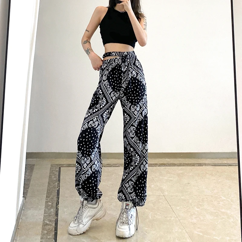 Waatfaak Traditional Print Vintage Hollow Out Irregular Streetwar Y2K Straight Pants Women Mom Jeans High Waist Harajuku 2021 
Waatfaak Traditional Print Vintage Hollow Out Irregular Streetwar Y2K Straight Pants Women Mom Jeans High Waist Harajuku 2021