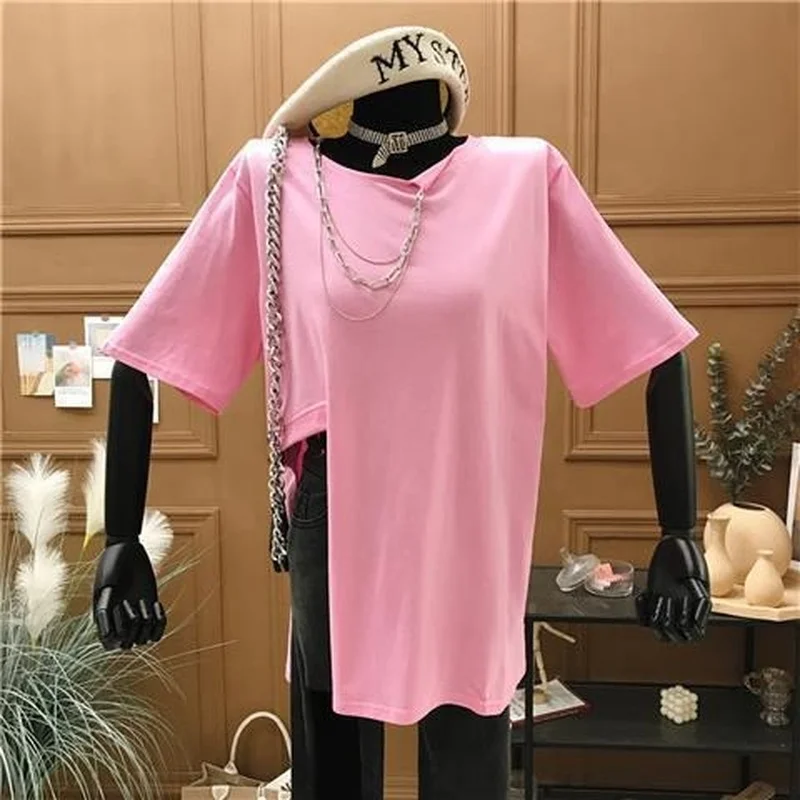 2021 Spring Korean Version New Solid Color T-shirt Women's Round Neck Fashion Short-sleeved Waist Split Loose Top
2021 Spring Korean Version New Solid Color T-shirt Women's Round Neck Fashion Short-sleeved Waist Split Loose Top