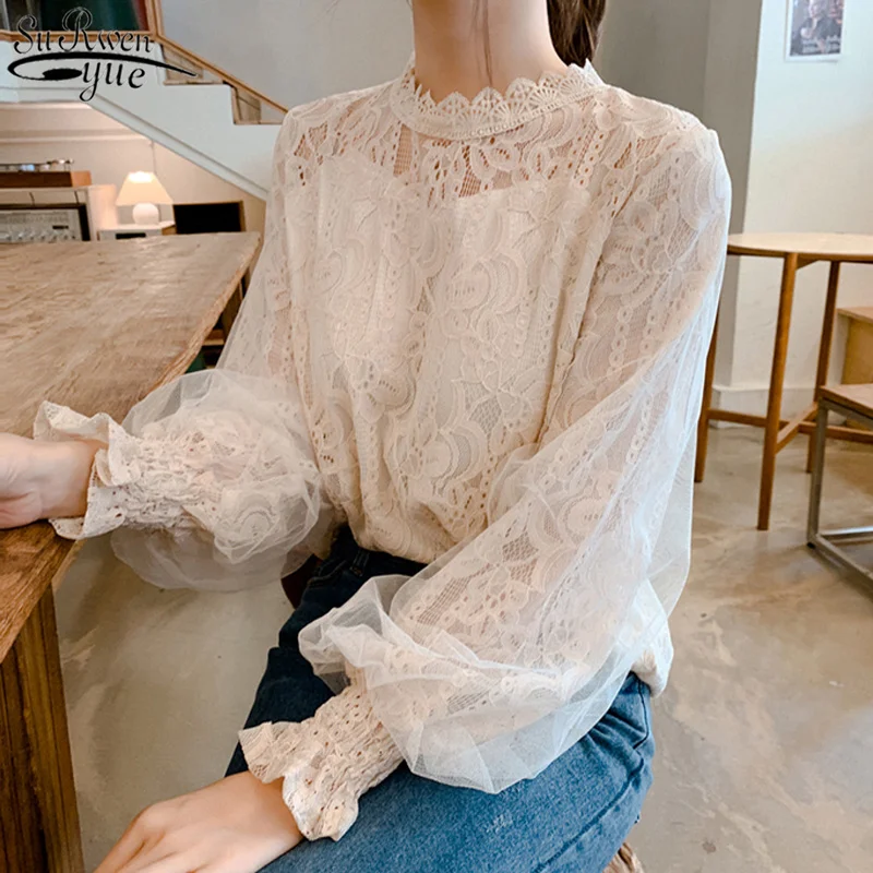 Autumn New camisa See-through Lantern Long Sleeve Lace Women's Shirt Vintage Blouse Women 2021 Sweet Korean Top Female 10456
Autumn New camisa See-through Lantern Long Sleeve Lace Women's Shirt Vintage Blouse Women 2021 Sweet Korean Top Female 10456
