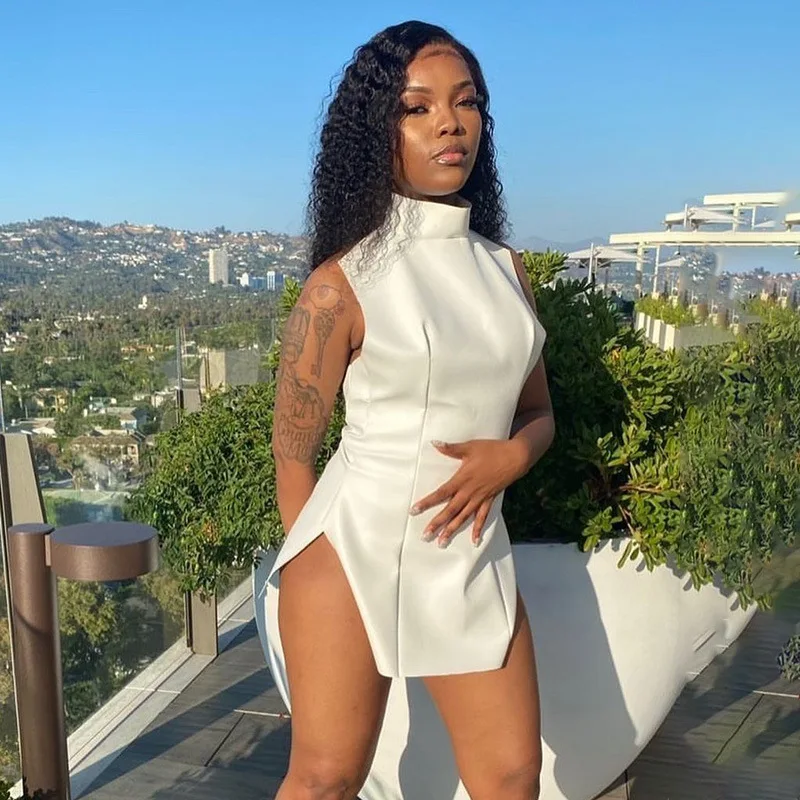 Sexy White PU Leather Party Club Dresses Side Cut Out High Split Halter Backless Mini Dress Robe Femme Chic Split mini dress
Sexy White PU Leather Party Club Dresses Side Cut Out High Split Halter Backless Mini Dress Robe Femme Chic Split mini dress