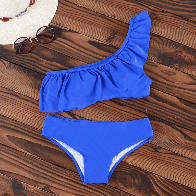 2021 One Shoulder Swimsuit Ruffle Swimwear Women Sexy Bikinis Biquini maillot de bain femme Beachwear
2021 One Shoulder Swimsuit Ruffle Swimwear Women Sexy Bikinis Biquini maillot de bain femme Beachwear