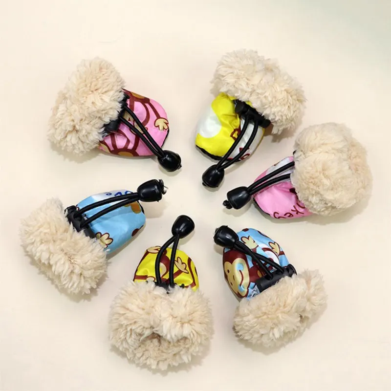 4 Pack/set Pet Dog Winter Warm Rain Boots Set With Fleece Liner Cartoon Waterproof Soft Anti Slip Shoes For Dogs Paw Protector
4 Pack/set Pet Dog Winter Warm Rain Boots Set With Fleece Liner Cartoon Waterproof Soft Anti Slip Shoes For Dogs Paw Protector