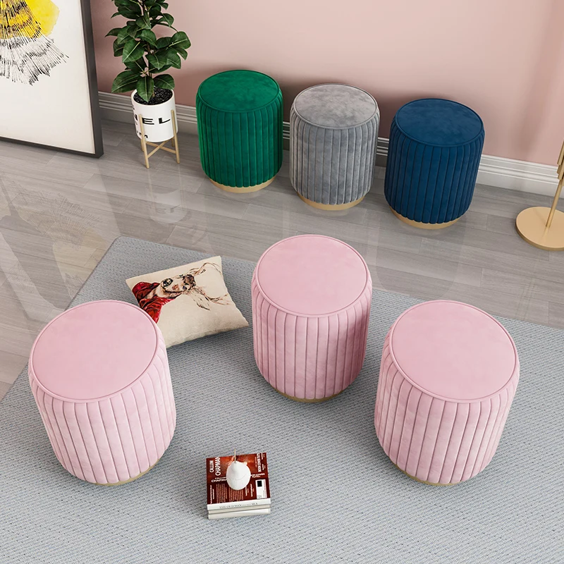 Nordic minimalist home door change shoe stool luxury living room small round stool bedroom dressing stool chair
Nordic minimalist home door change shoe stool luxury living room small round stool bedroom dressing stool chair