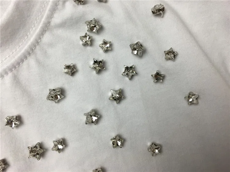19ss New Novelty Punk Men Handmade beaded diamond T Shirts T-Shirt Hip Hop Skateboard Street Cotton T-Shirts Tee Top kenye #D47
19ss New Novelty Punk Men Handmade beaded diamond T Shirts T-Shirt Hip Hop Skateboard Street Cotton T-Shirts Tee Top kenye #D47