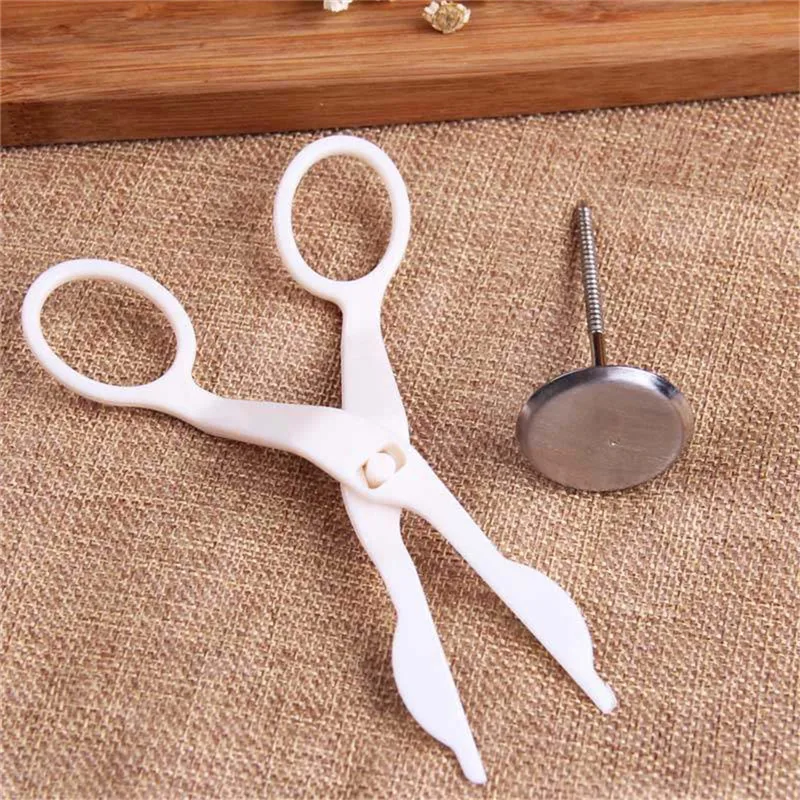2Pcs/set Piping Flower Scissors Nail Safety Rose Decor Lifter Fondant Cake Decorating Tray Cream Transfer Baking Pastry Tools
2Pcs/set Piping Flower Scissors Nail Safety Rose Decor Lifter Fondant Cake Decorating Tray Cream Transfer Baking Pastry Tools