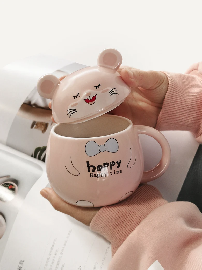Large Capacity Cute Coffee Mug Cartoon Creative Couple Ceramic Milk Mug with Spoon Lid Office Tazas Drinkware Girl Gifts DA60MKB
Large Capacity Cute Coffee Mug Cartoon Creative Couple Ceramic Milk Mug with Spoon Lid Office Tazas Drinkware Girl Gifts DA60MKB
