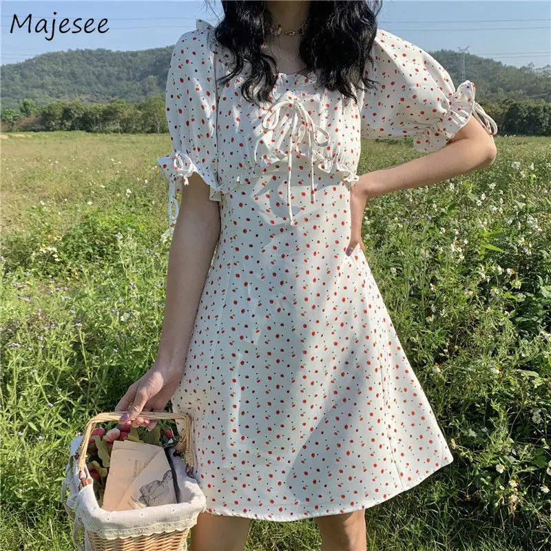 Short Sleeve Mini Dress Women Square Collar Ruffles Drawstring Sweet Cute Korean Vintage Design Fashion Slim A-line Summer Chic
Short Sleeve Mini Dress Women Square Collar Ruffles Drawstring Sweet Cute Korean Vintage Design Fashion Slim A-line Summer Chic