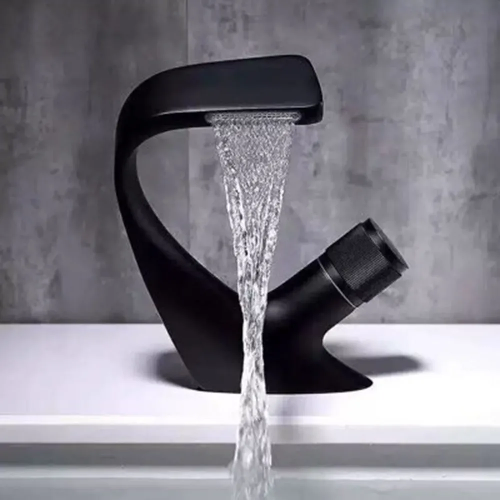 Luxury Bathroom Faucet Hot&cold Mixture Modern Brass Waterfall Basin Faucet Deck Mount Sink Ceramic Disc Valve
Luxury Bathroom Faucet Hot&cold Mixture Modern Brass Waterfall Basin Faucet Deck Mount Sink Ceramic Disc Valve