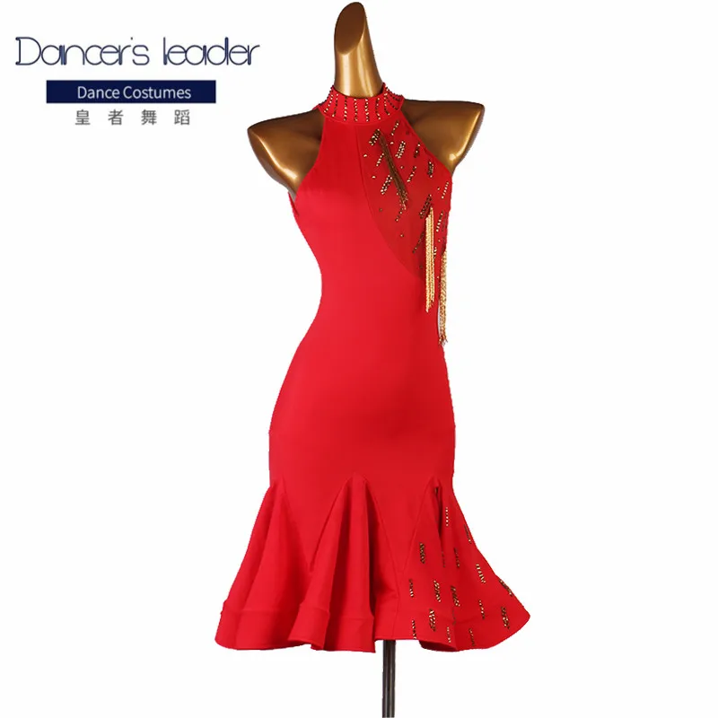 Latin dance practice clothes gold fringed dress modern Dancing top high-end custom competition performance costumes
Latin dance practice clothes gold fringed dress modern Dancing top high-end custom competition performance costumes