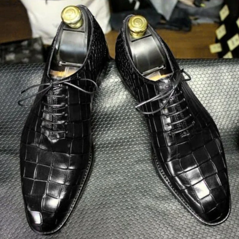 Black Lace Up Men Formal Shoes PU Leather Fashion Pointy Classic Comfortable Spring and Autumn Low Heel Chaussure Homme KE630
Black Lace Up Men Formal Shoes PU Leather Fashion Pointy Classic Comfortable Spring and Autumn Low Heel Chaussure Homme KE630