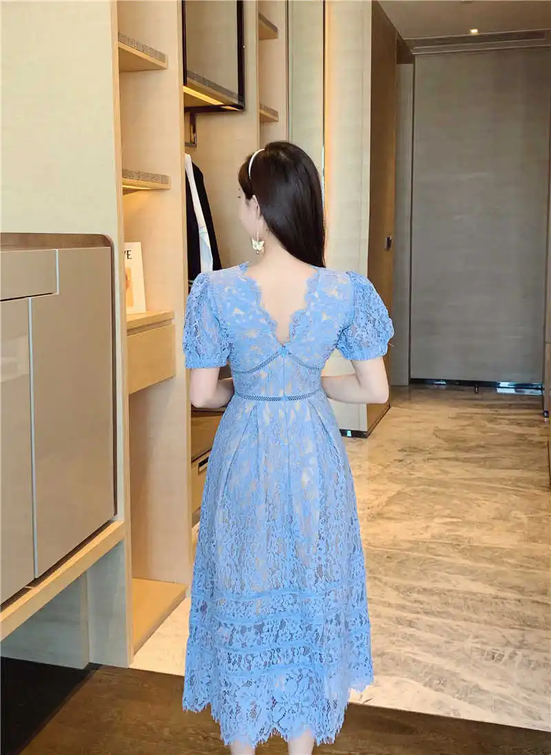 Vintage Autumn Lace Runway Boho Long Sleeve Luxury High Waist 2021 Elegant Dresses Women Dress A-Line Embroidery Party Spring
Vintage Autumn Lace Runway Boho Long Sleeve Luxury High Waist 2021 Elegant Dresses Women Dress A-Line Embroidery Party Spring