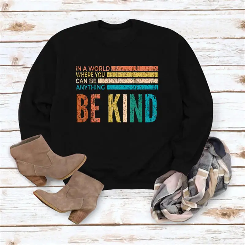 Женский свитшот с надписью Be Kind, мягкий осенний топ с круглым вырезом и модным графическим слоганом, хипстерская рубашка с цветочным принто...
Женский свитшот с надписью Be Kind, мягкий осенний топ с круглым вырезом и модным графическим слоганом, хипстерская рубашка с цветочным принто...