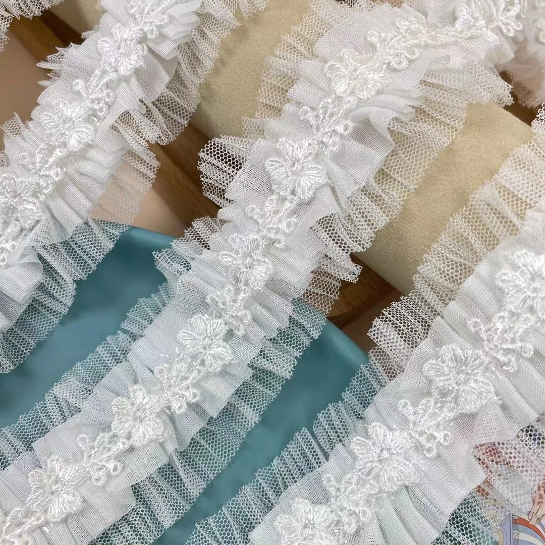 

4CM Wide White Mesh Ruffle Lace 3d Flowers Guipure Applique Fringe Ribbon Collar Edge Trim Wedding Dress Skirts DIY Sewing Decor