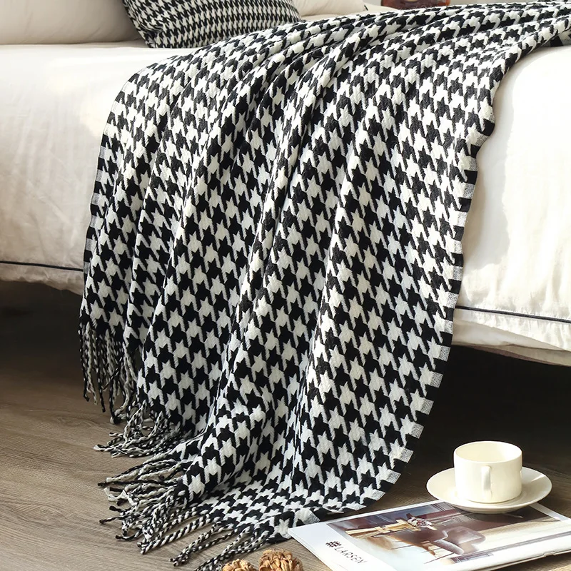 Home Sofa Blanket Knitted Blanket Bed and Breakfast Hotel Bed Flag Bed End Towel
Home Sofa Blanket Knitted Blanket Bed and Breakfast Hotel Bed Flag Bed End Towel