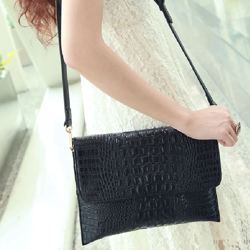 2020 Genuine Leather Envelope Bag Women Clutch Crocodile Dinner Bag Clutch Women Chain Bag Shoulder Diagonal Dinner Bag
2020 Genuine Leather Envelope Bag Women Clutch Crocodile Dinner Bag Clutch Women Chain Bag Shoulder Diagonal Dinner Bag