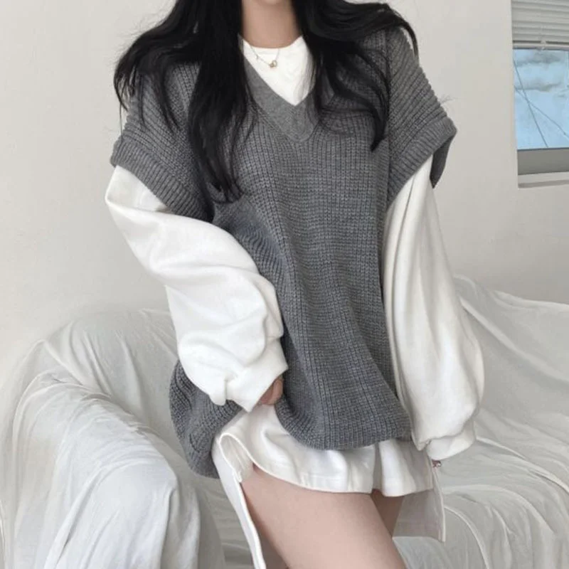 Korea Chic Striped Sweater Vest Women 2021 Autumn New Loose Outer Wearing Knitted + White Sweatshirt Two Piece Set X923
Korea Chic Striped Sweater Vest Women 2021 Autumn New Loose Outer Wearing Knitted + White Sweatshirt Two Piece Set X923