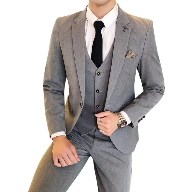 Fall / winter 2020 new men's casual suit set three piece wedding dress bridesmaid suit a full set of men's wear 
Fall / winter 2020 new men's casual suit set three piece wedding dress bridesmaid suit a full set of men's wear