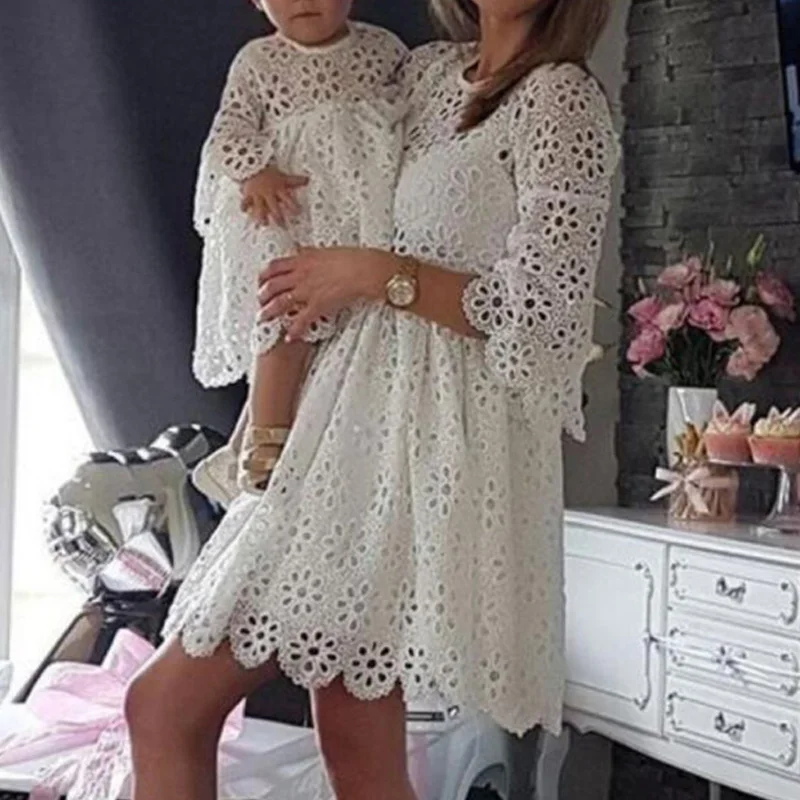 Spring Summer Mother Daughter Macthing Dresses Family Set Mom Baby Mommy and Me Clothes Short Sleeve O-neck Women & Girls Dress
Spring Summer Mother Daughter Macthing Dresses Family Set Mom Baby Mommy and Me Clothes Short Sleeve O-neck Women & Girls Dress