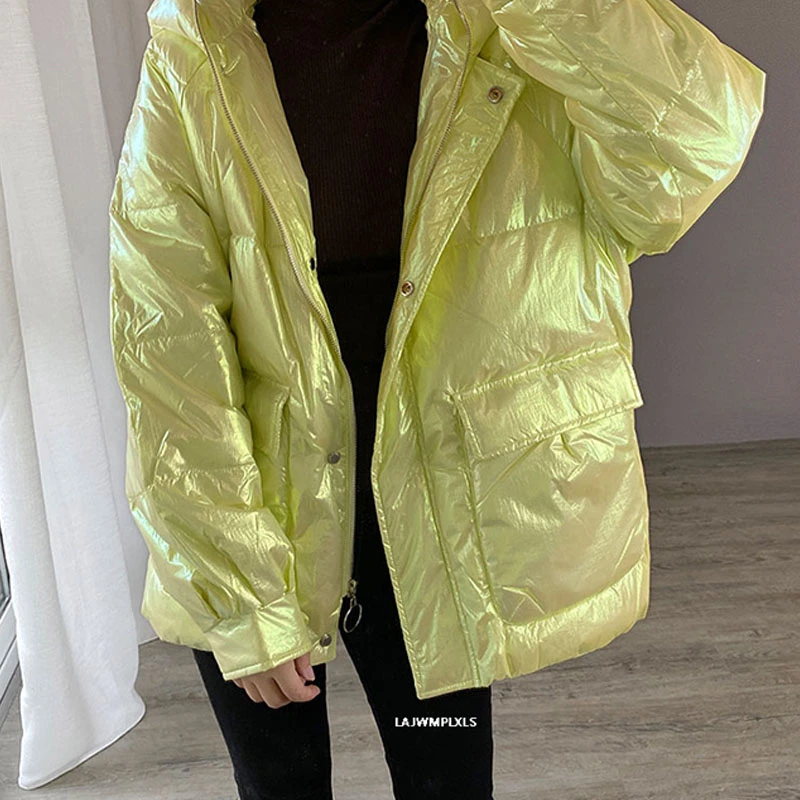 2021 New Fashion Down Coat women Thick Winter Glossy Women Hooded Parka White Duck Down Jacket Female Loose Outerwear Warm YR17
2021 New Fashion Down Coat women Thick Winter Glossy Women Hooded Parka White Duck Down Jacket Female Loose Outerwear Warm YR17