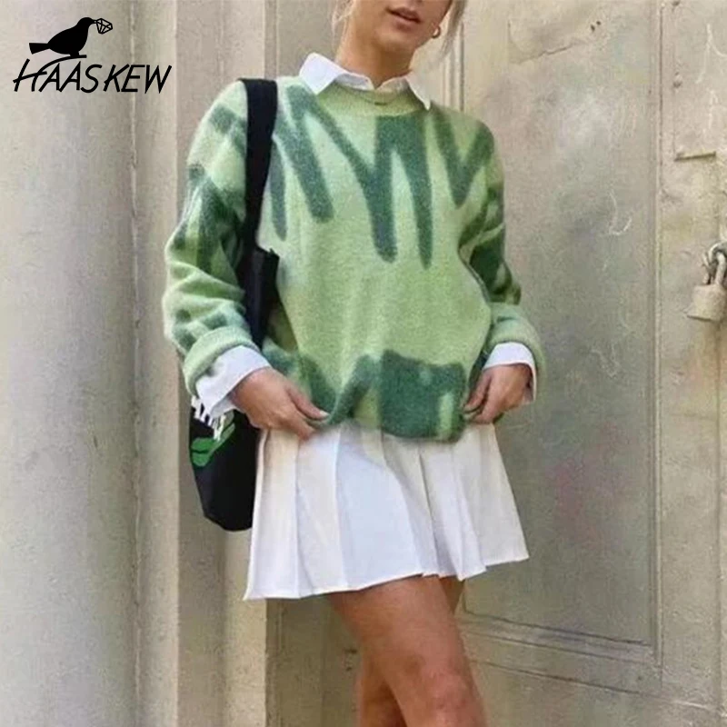 HAASKEW Elegant Green Tie Dye Print Oversized Sweater Women Winter Soft Knitted Long Pullovers Streetwear Fashion Outerwear
HAASKEW Elegant Green Tie Dye Print Oversized Sweater Women Winter Soft Knitted Long Pullovers Streetwear Fashion Outerwear