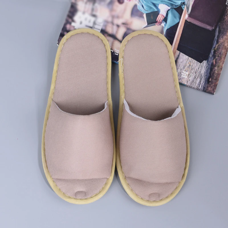 New Simple Slippers Men Women Hotel Travel Spa Portable Folding House Disposable Solid Color Home Guest Indoor Slippers Shoes
New Simple Slippers Men Women Hotel Travel Spa Portable Folding House Disposable Solid Color Home Guest Indoor Slippers Shoes