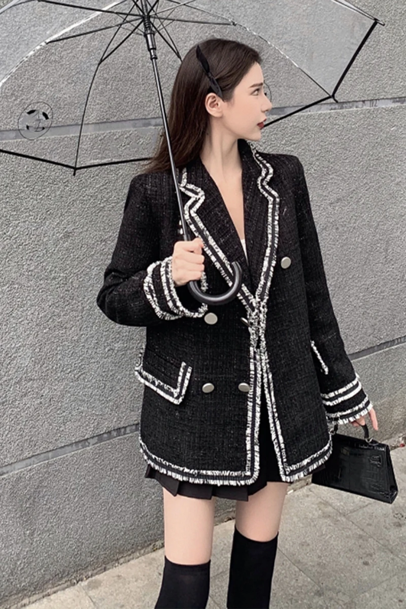 Woolen Coat for Women Autumn and Winter New Korean Style Loose Temperament V-neck Woolen Coat Fashion
Woolen Coat for Women Autumn and Winter New Korean Style Loose Temperament V-neck Woolen Coat Fashion