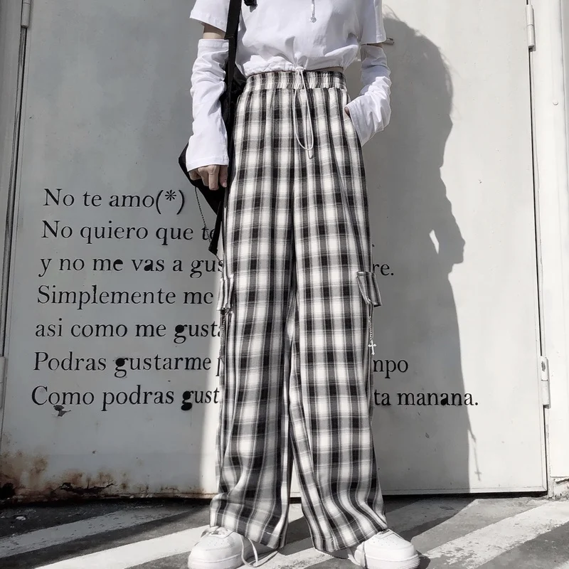 women Purple Plaid Cargo Pants Women Y2K Aesthetic Checked Trousers Korean Fashion Spring 2021 Harajuku Wide Goth Chain Pants
women Purple Plaid Cargo Pants Women Y2K Aesthetic Checked Trousers Korean Fashion Spring 2021 Harajuku Wide Goth Chain Pants