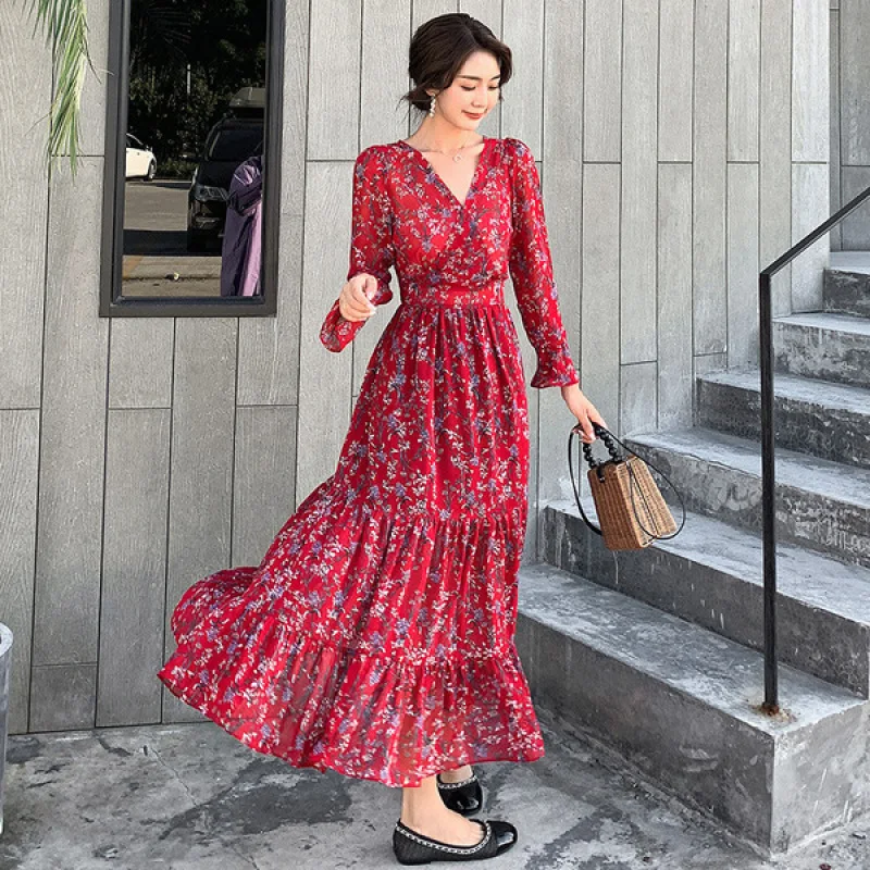 8076# Autumn Korean Fashion Women's Long Skirt V-neck A-type Thin Waist Printed Chiffon Silk Women's Dress Women's Long Skirt
8076# Autumn Korean Fashion Women's Long Skirt V-neck A-type Thin Waist Printed Chiffon Silk Women's Dress Women's Long Skirt