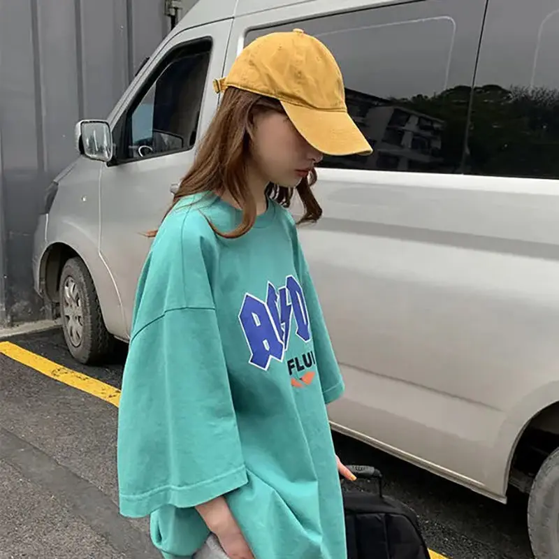 New Short-Sleeved T-Shirt Female Harajuku Style Half-Sleeved Mid-Length Loose Korean Student Hong Kong Style Top
New Short-Sleeved T-Shirt Female Harajuku Style Half-Sleeved Mid-Length Loose Korean Student Hong Kong Style Top