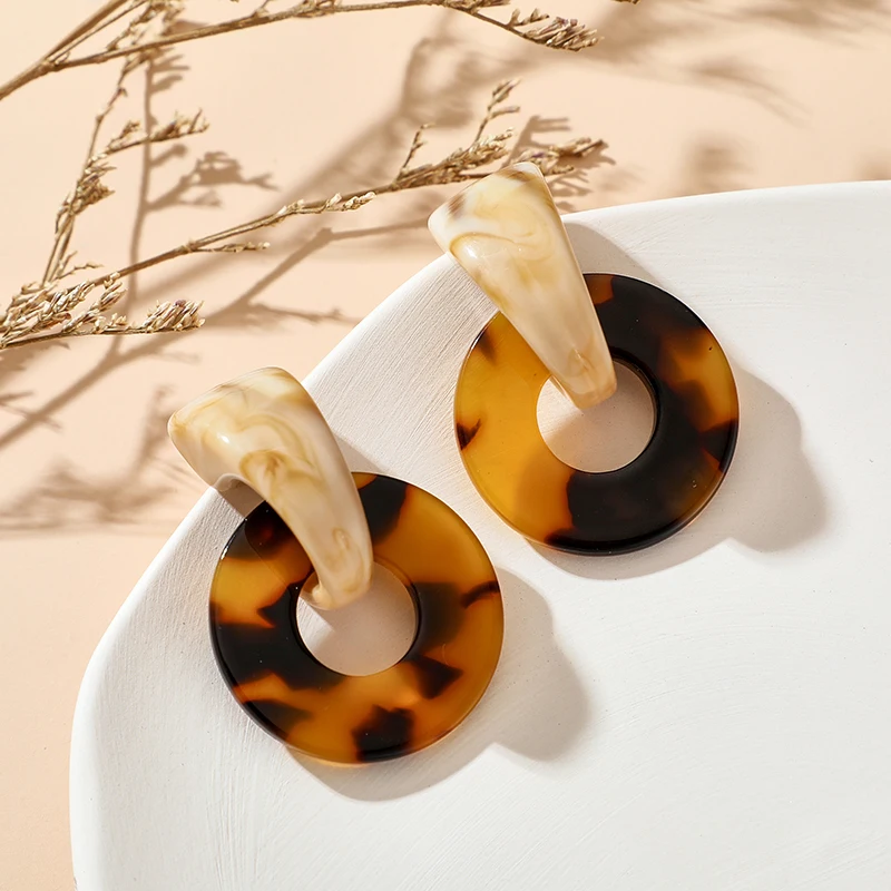 Docona Vintage ZA Acrylic Leopard Drop Earrings for Women Trendy Geometry Circle Earrings Ladies Party Gift Ear Jewelry 9722
Docona Vintage ZA Acrylic Leopard Drop Earrings for Women Trendy Geometry Circle Earrings Ladies Party Gift Ear Jewelry 9722