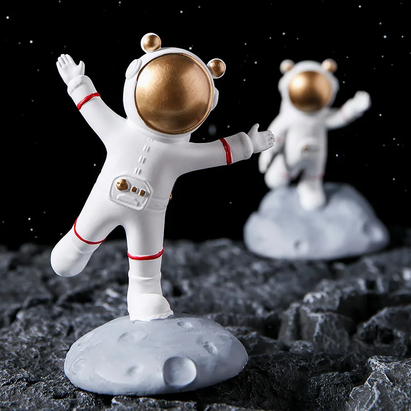 astronaut astronaut small ornaments Internet cafe children's clothing store counter desktop decorations creative furnishings
astronaut astronaut small ornaments Internet cafe children's clothing store counter desktop decorations creative furnishings