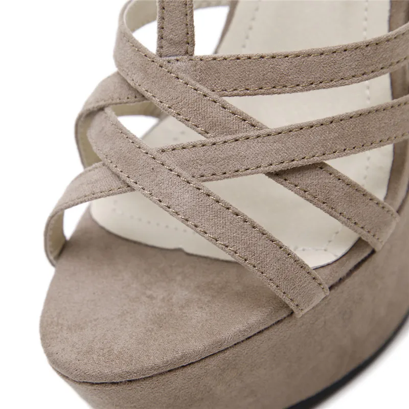 2019 Women Summer 14cm super High Heels Almond-Toe Thick Sandals Wedge Heels Black Apricot Pumps Korean High Heels Hollow Shoes
2019 Women Summer 14cm super High Heels Almond-Toe Thick Sandals Wedge Heels Black Apricot Pumps Korean High Heels Hollow Shoes